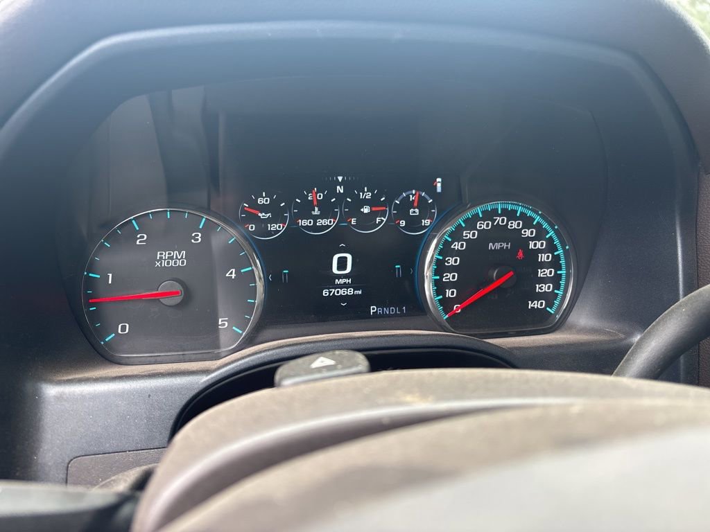 Used 2018 GMC Sierra 2500 Denali w/ Duramax Plus Package AWD/4WD image 11