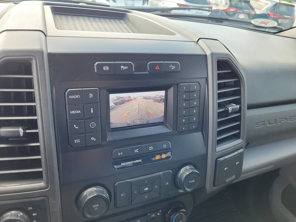 Used 2020 Ford F250 XL w/ STX Appearance Package AWD/4WD image 33