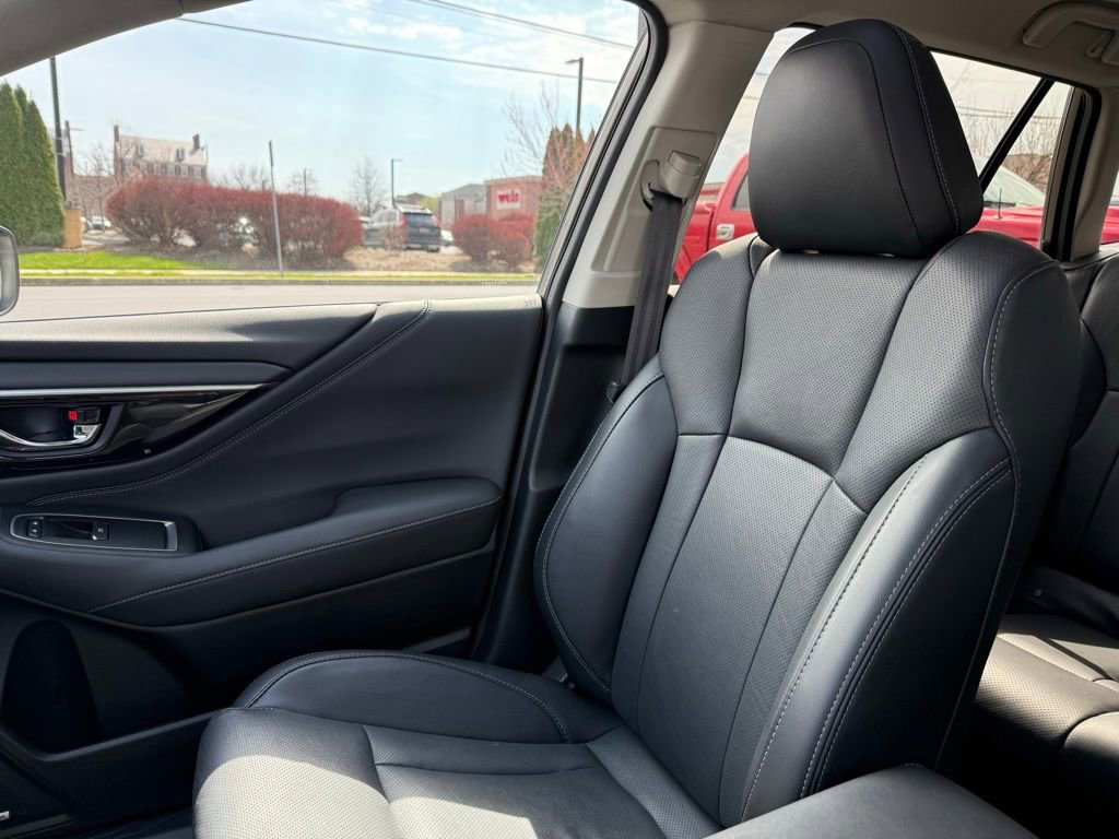 Used 2022 Subaru Outback Limited image 27