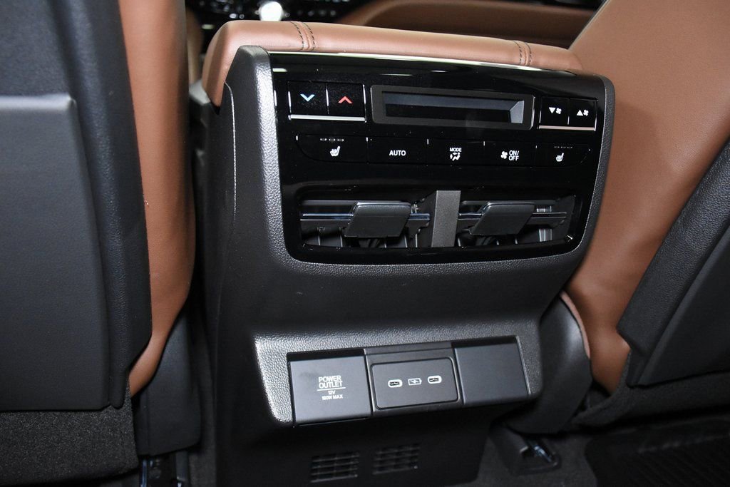 Used 2025 Acura MDX w/ Advance Package image 31