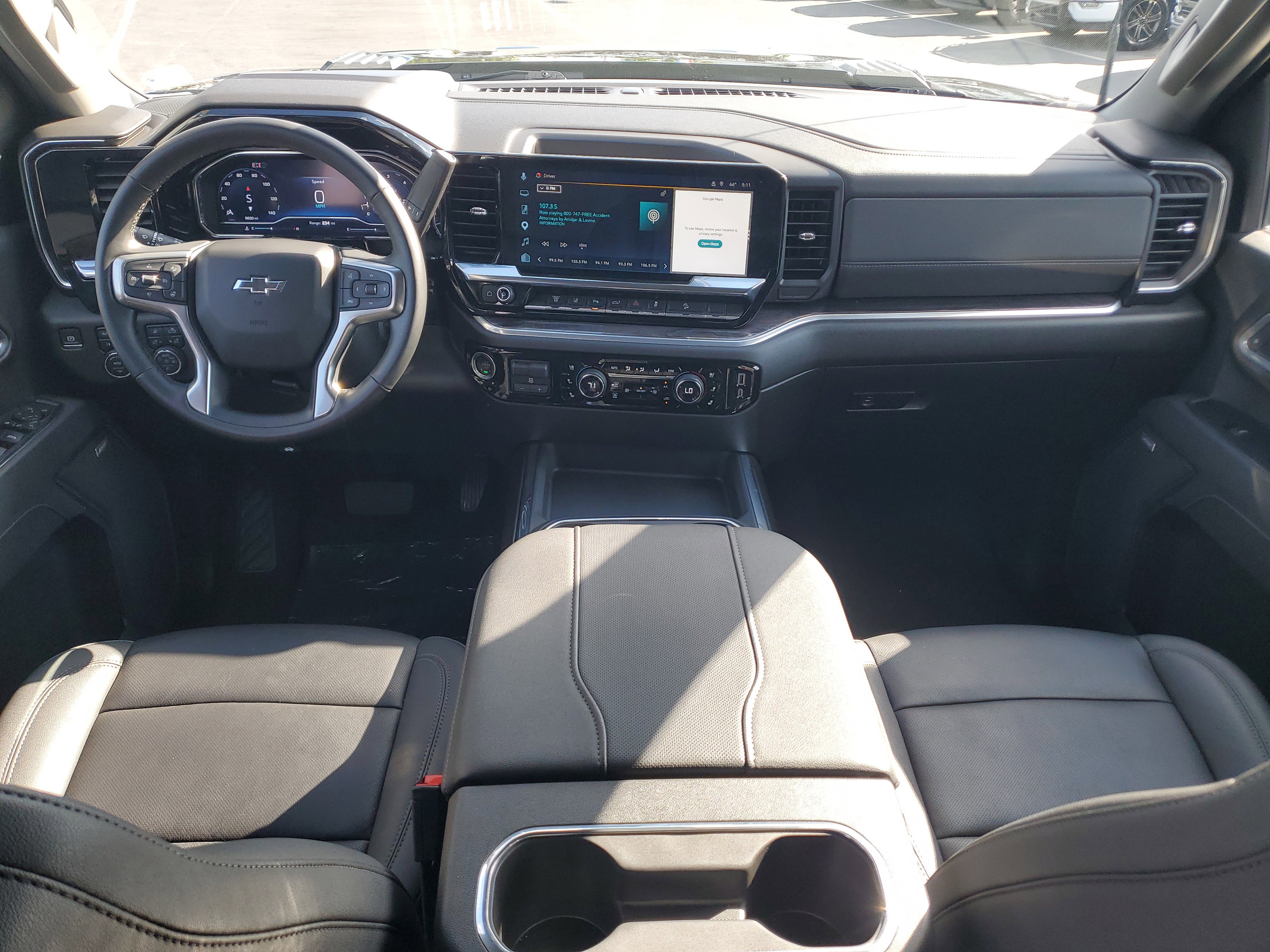 Used 2025 Chevrolet Silverado 3500 LTZ w/ LTZ Plus Package image 15