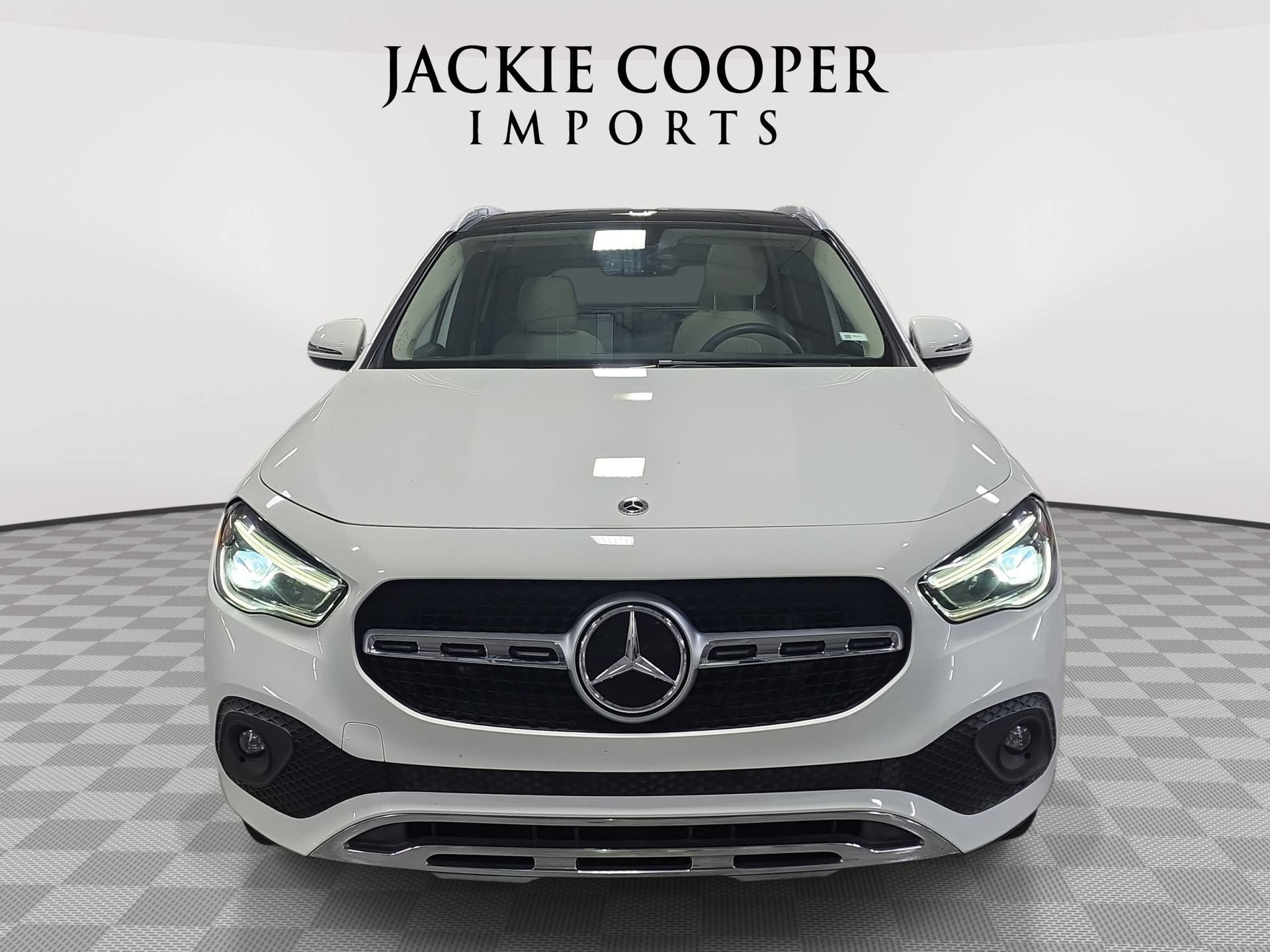 Used 2021 Mercedes-Benz GLA 250 w/ Premium Package image 2