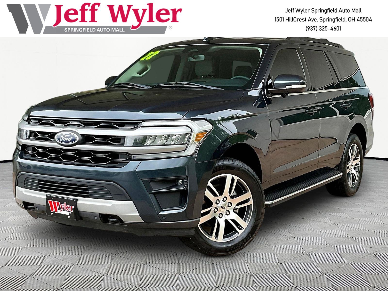 Used 2022 Ford Expedition XLT AWD/4WD image 1