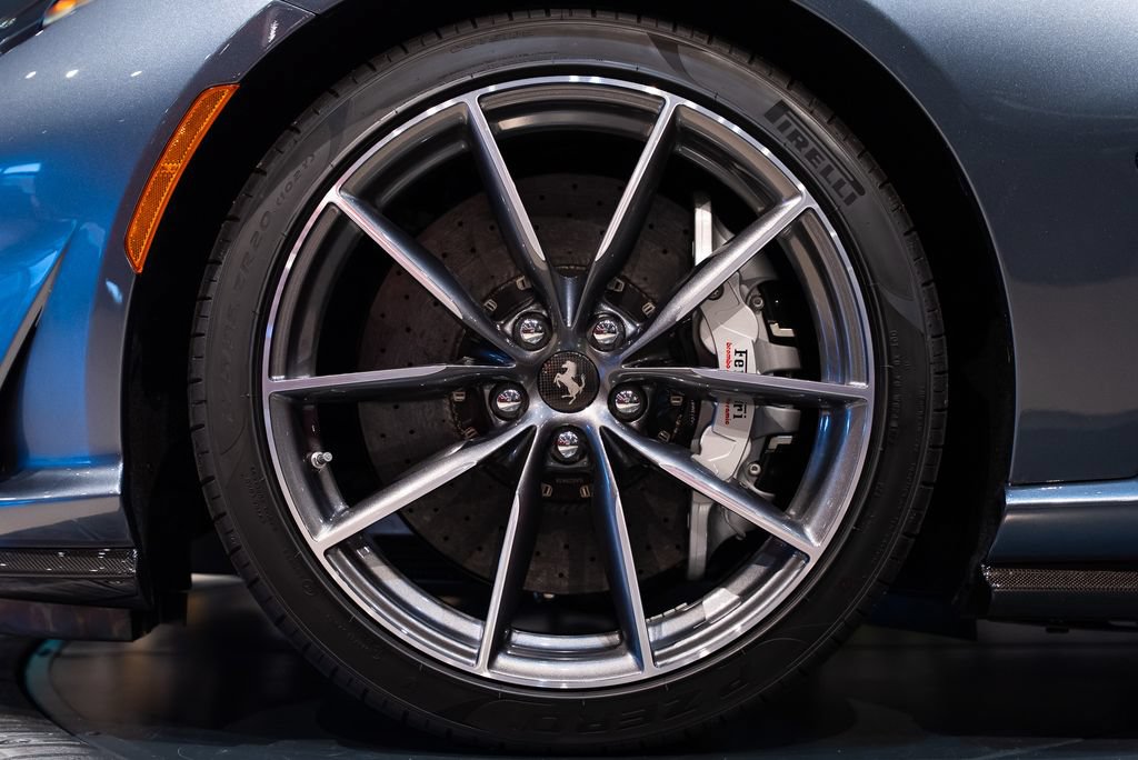 Certified 2023 Ferrari 812 GTS RWD image 13