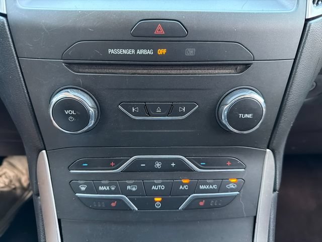 Used 2017 Ford Edge SEL w/ Equipment Group 201A FWD image 14