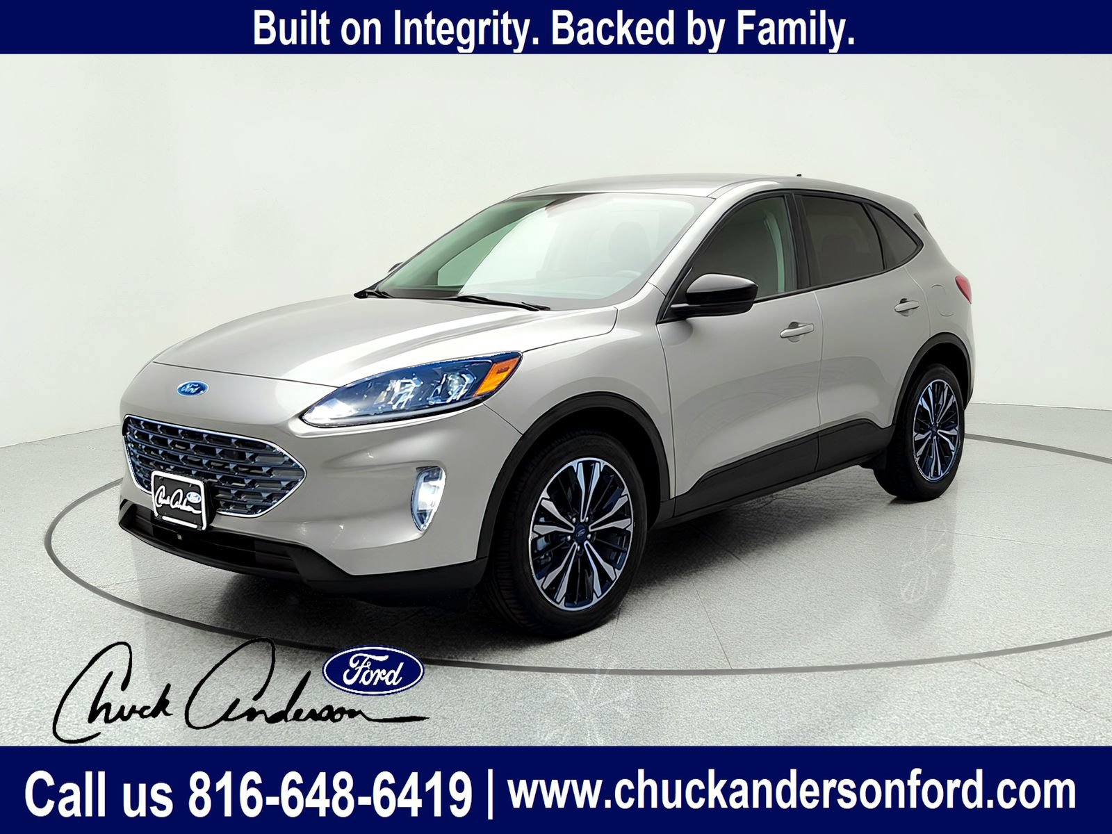 Used 2022 Ford Escape SEL w/ SEL Stealth AWD Package video 2