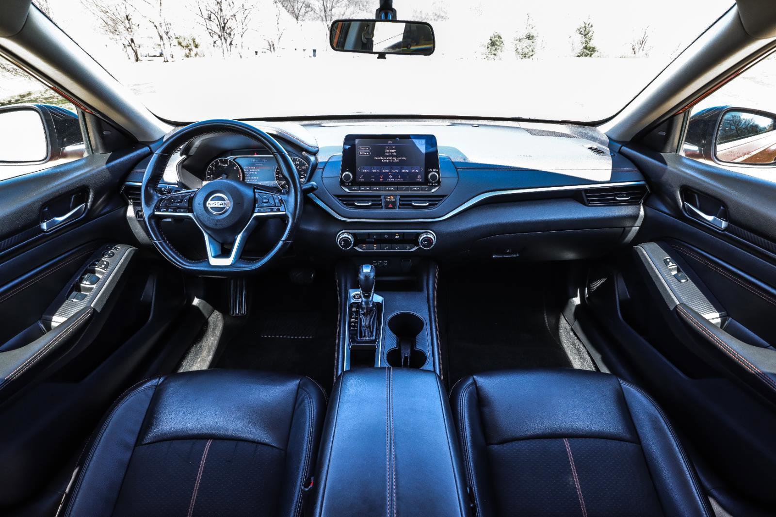 Used 2019 Nissan Altima 2.5 SR image 2