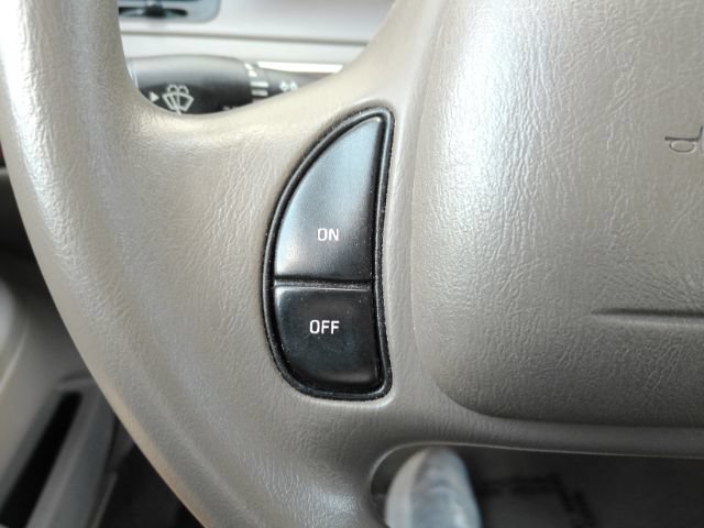 Used 2003 Mercury Grand Marquis GS RWD image 31
