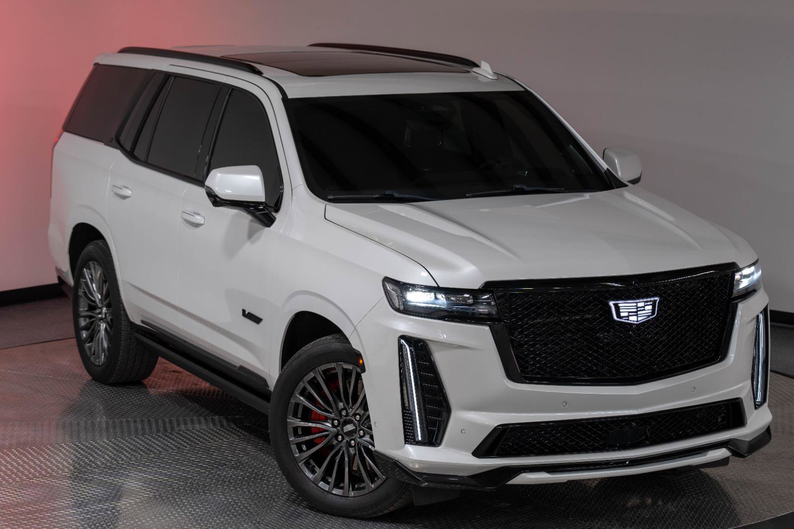 Used 2023 Cadillac Escalade V image 42