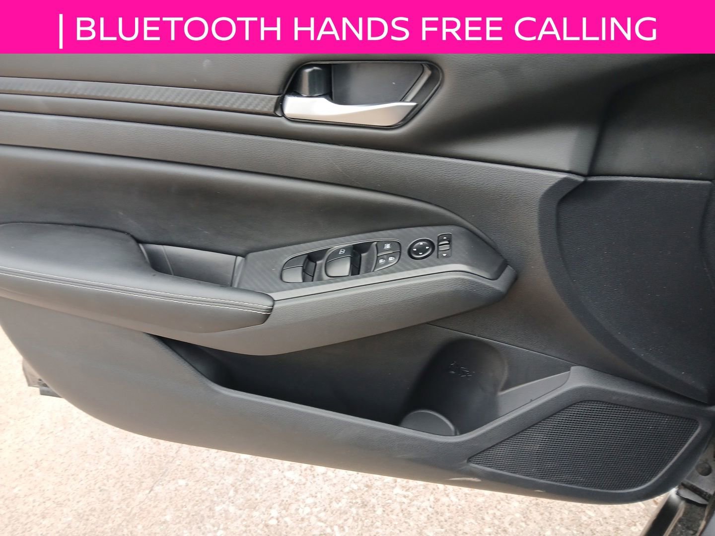 Used 2025 Nissan Altima 2.5 SV w/ SV Premium Package image 11