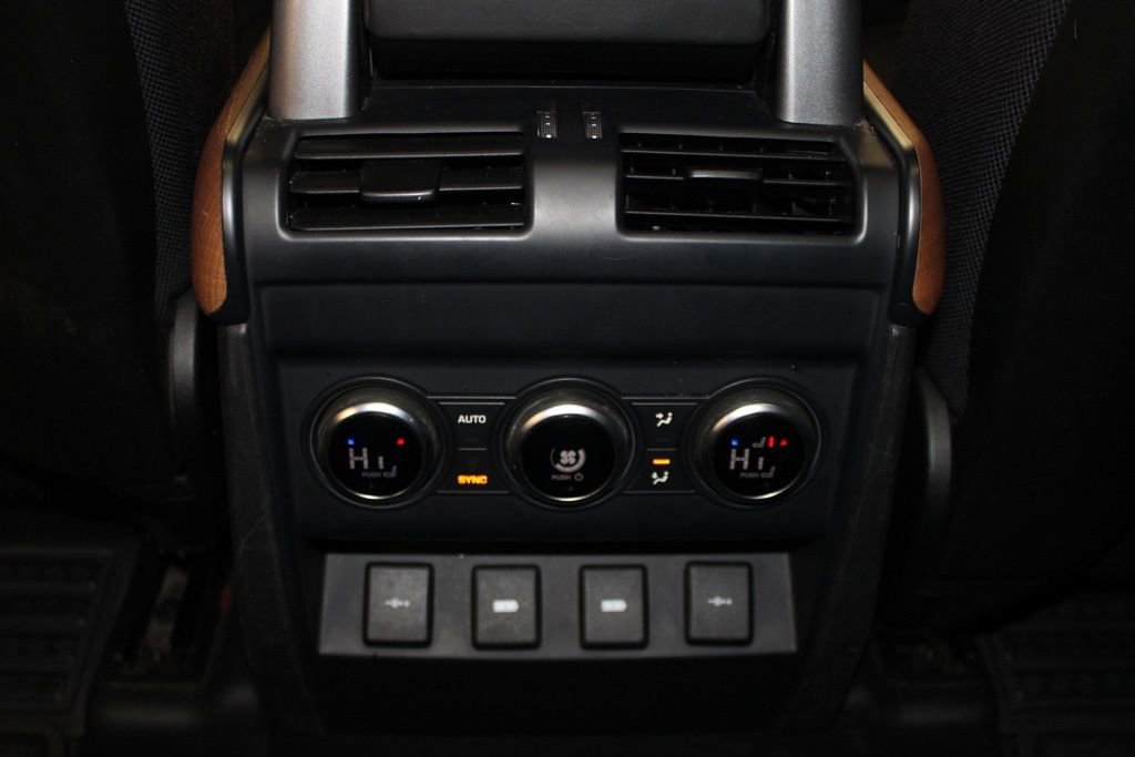 Used 2020 Land Rover Defender 110 X AWD/4WD image 42