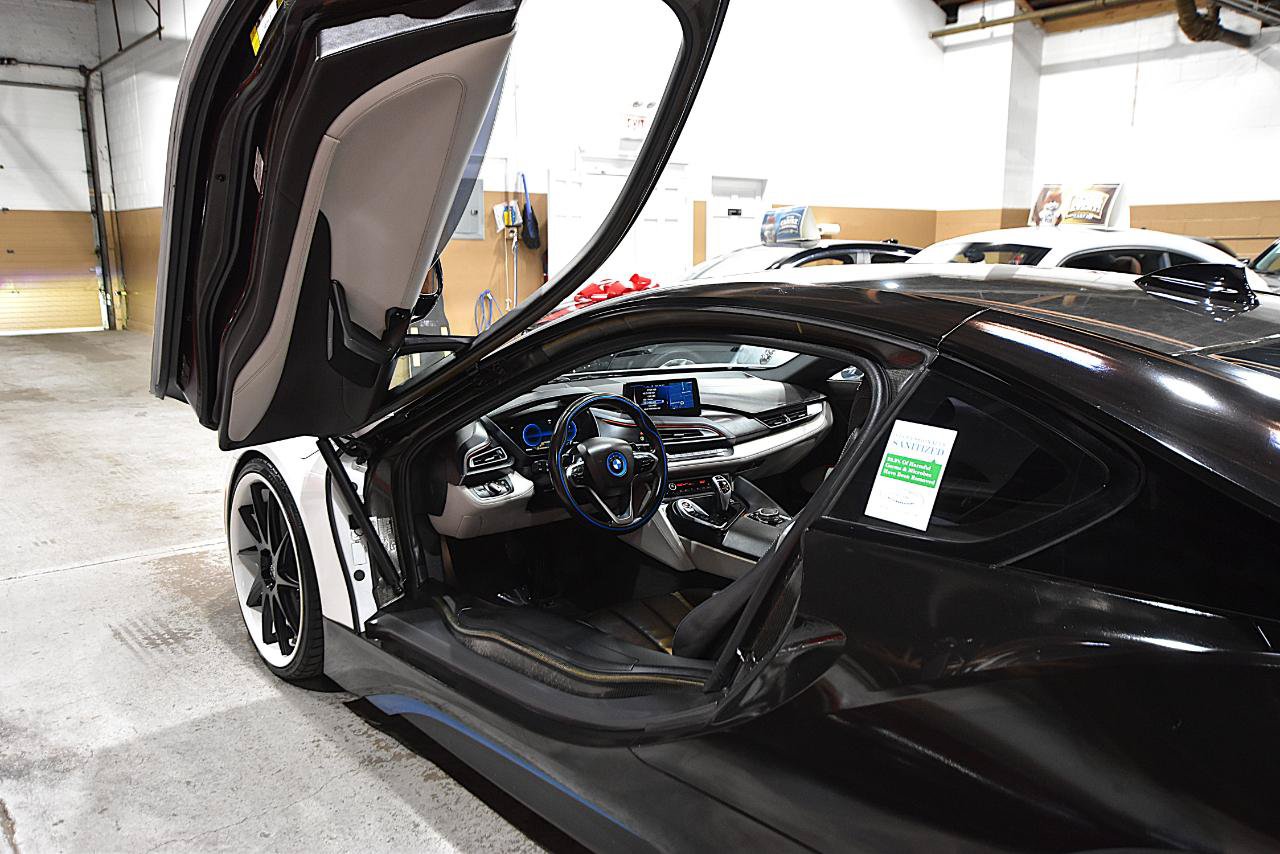 Used 2016 BMW i8 AWD/4WD image 11