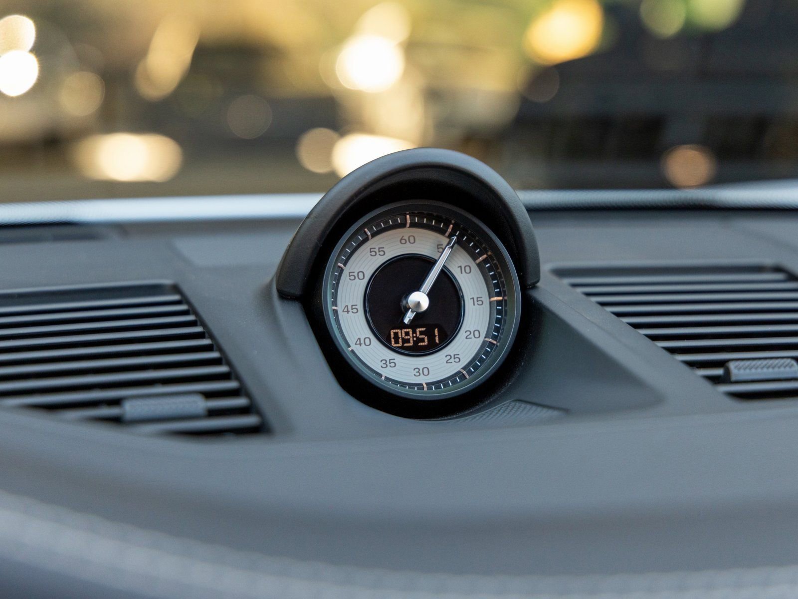 Certified 2024 Porsche 911 Targa 4 GTS image 35