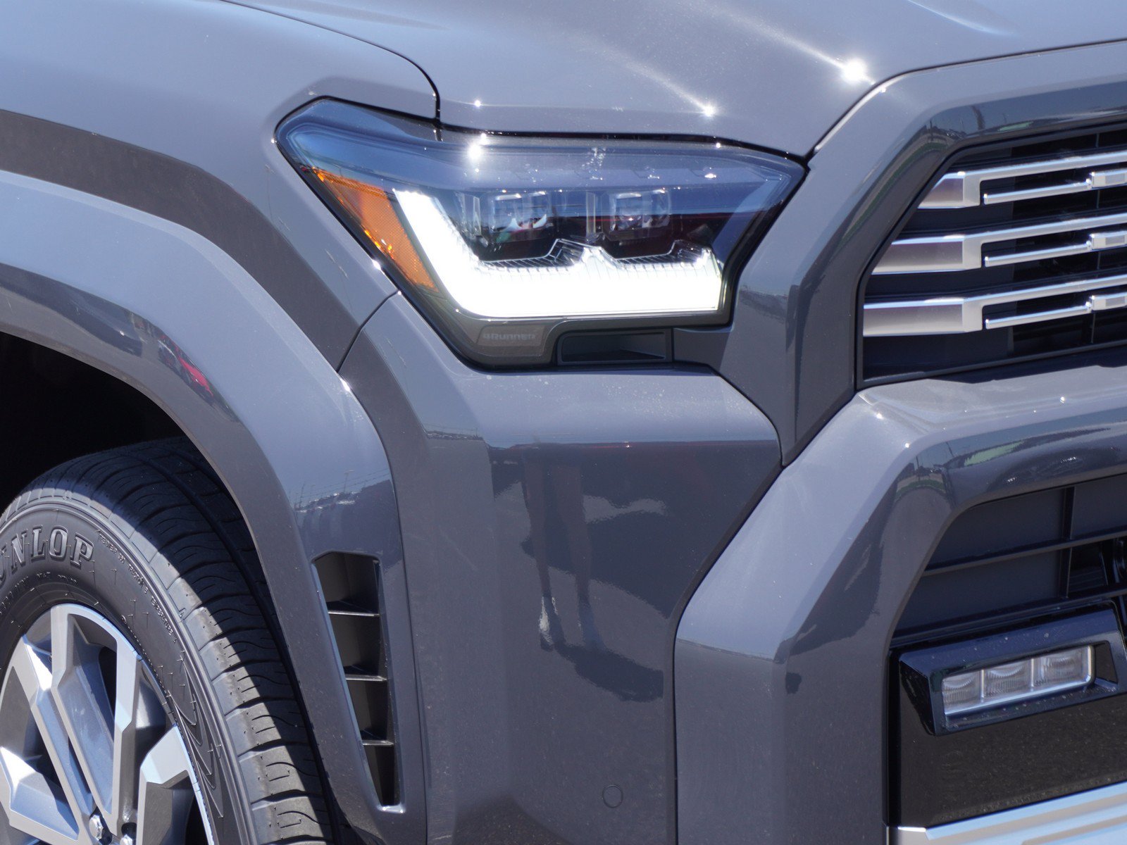 New 2026 Toyota 4Runner Limited AWD/4WD image 3