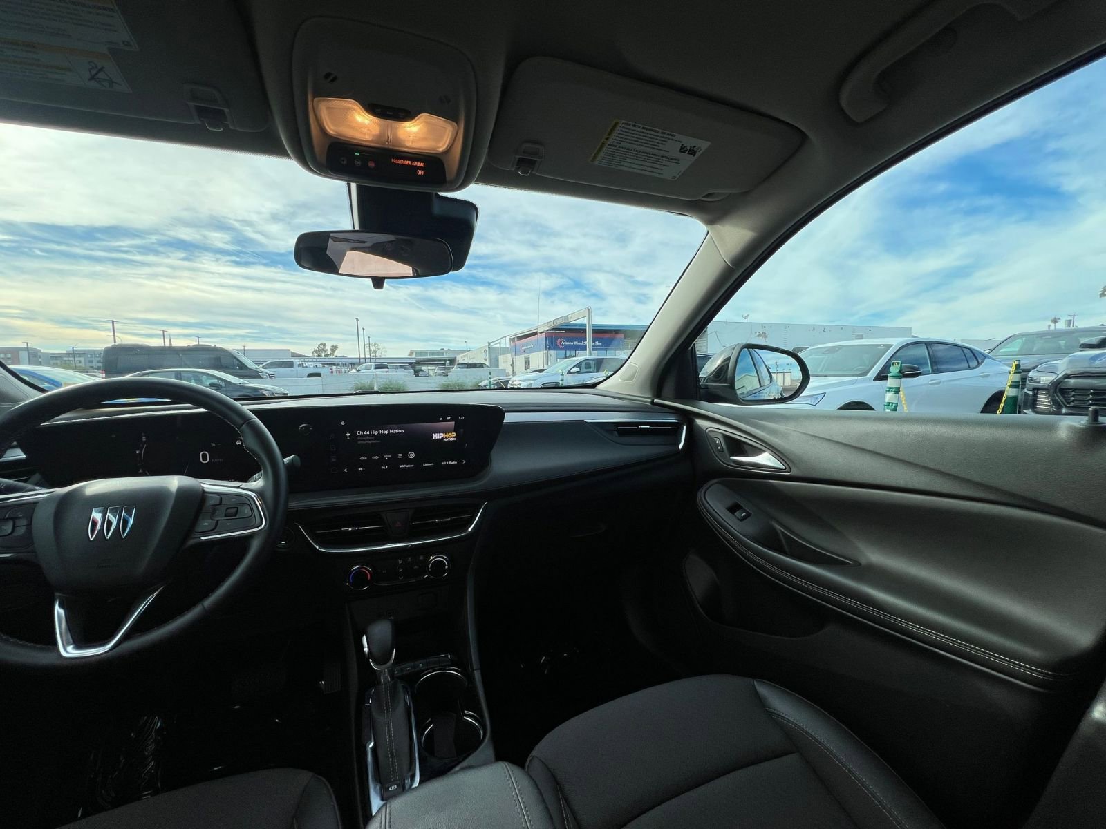 Used 2025 Buick Encore GX Preferred image 35