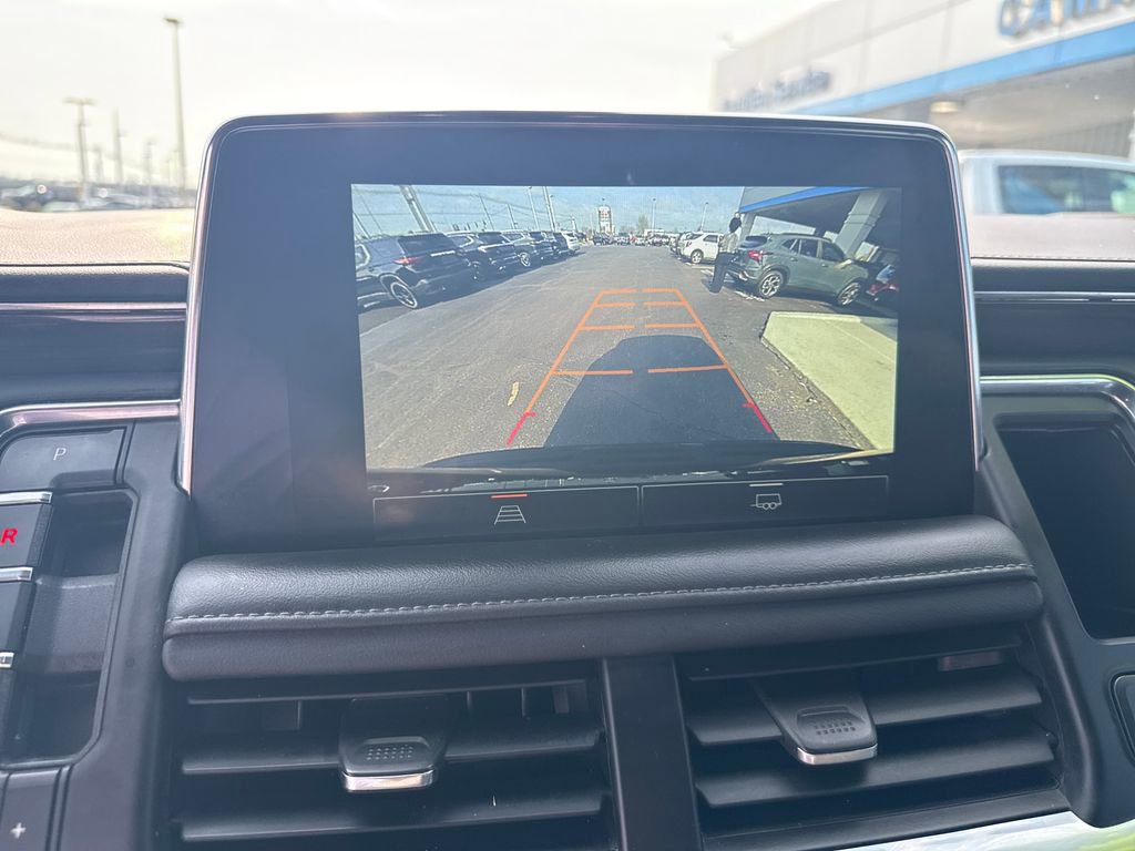 Used 2022 GMC Yukon XL SLE image 23