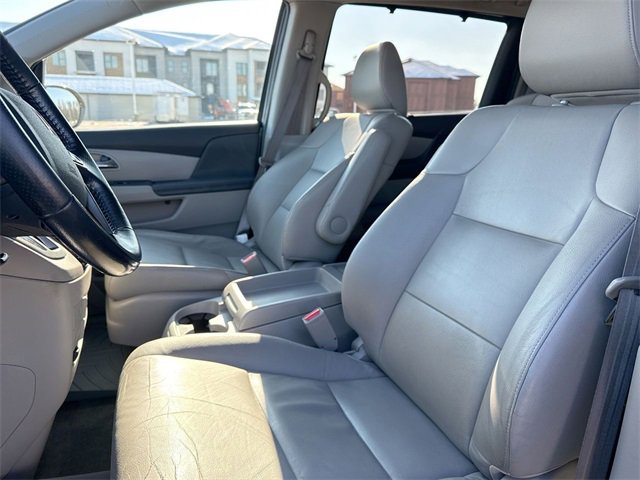 Used 2016 Honda Odyssey Touring Elite image 18