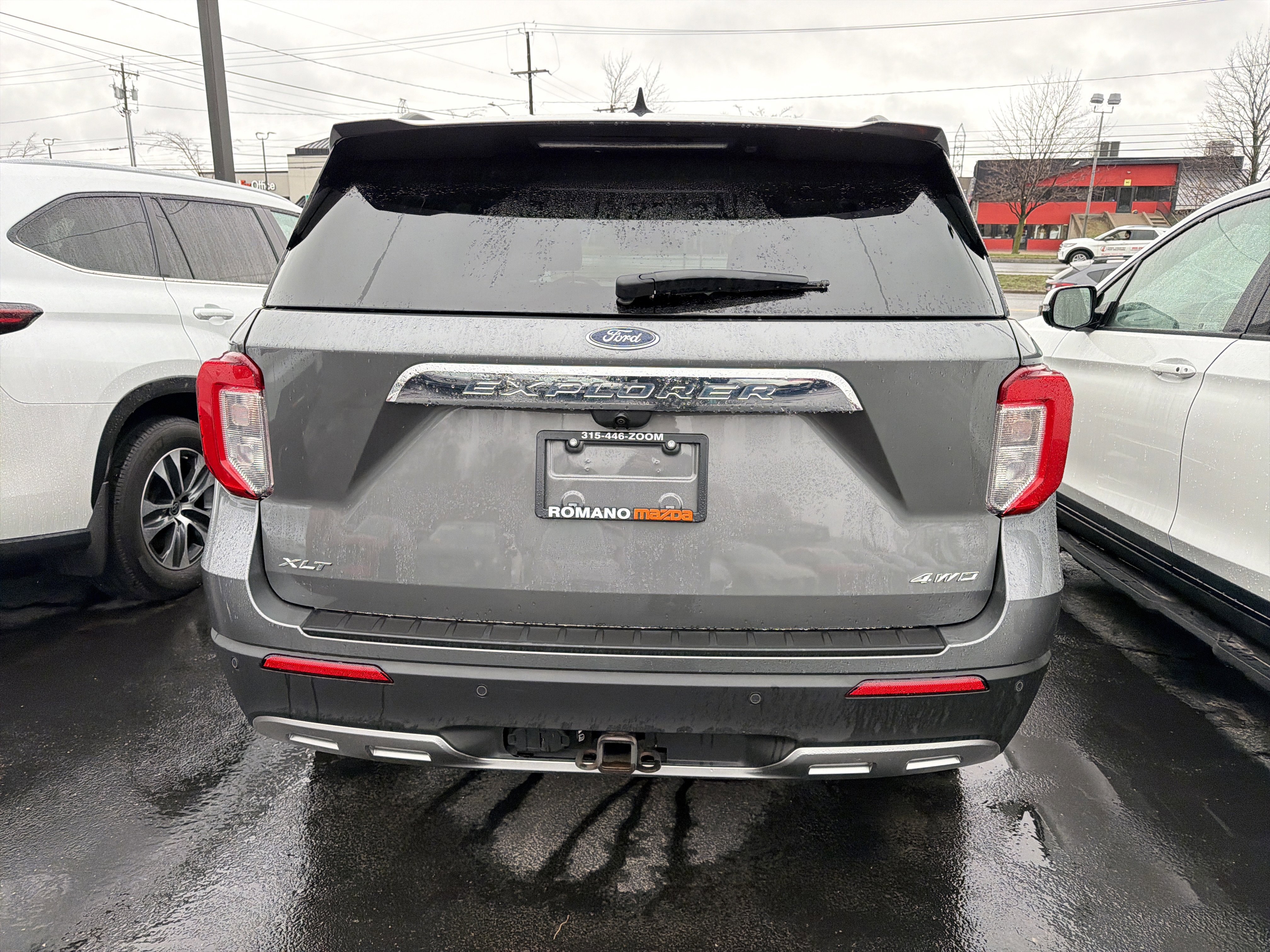 Used 2023 Ford Explorer XLT w/ Equipment Group 202A image 6