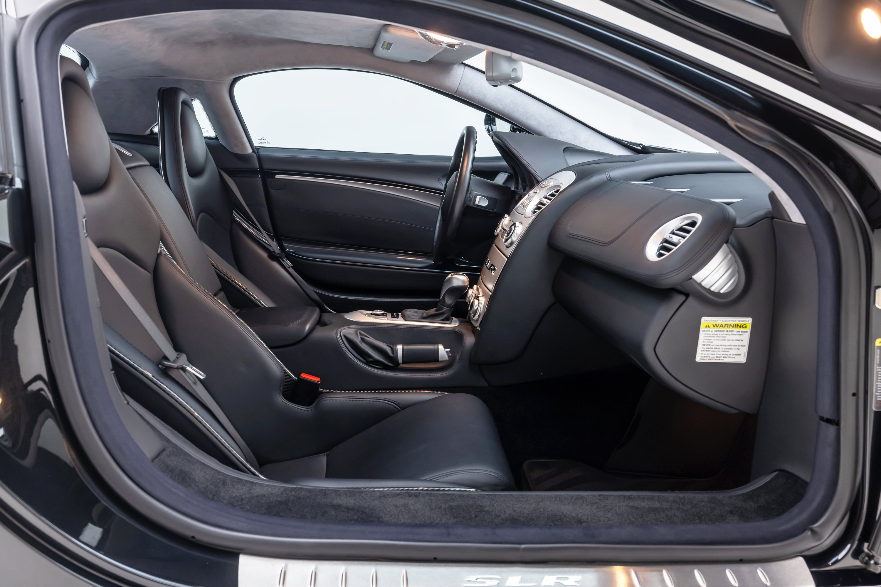Used 2005 Mercedes-Benz SLR image 47