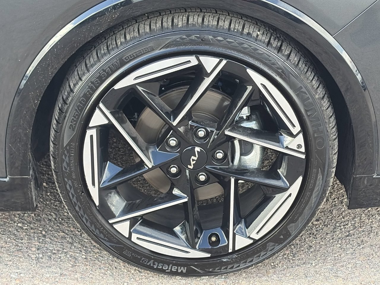 Certified 2025 Kia K4 GT-Line w/ GT-Line Premium Package FWD image 9