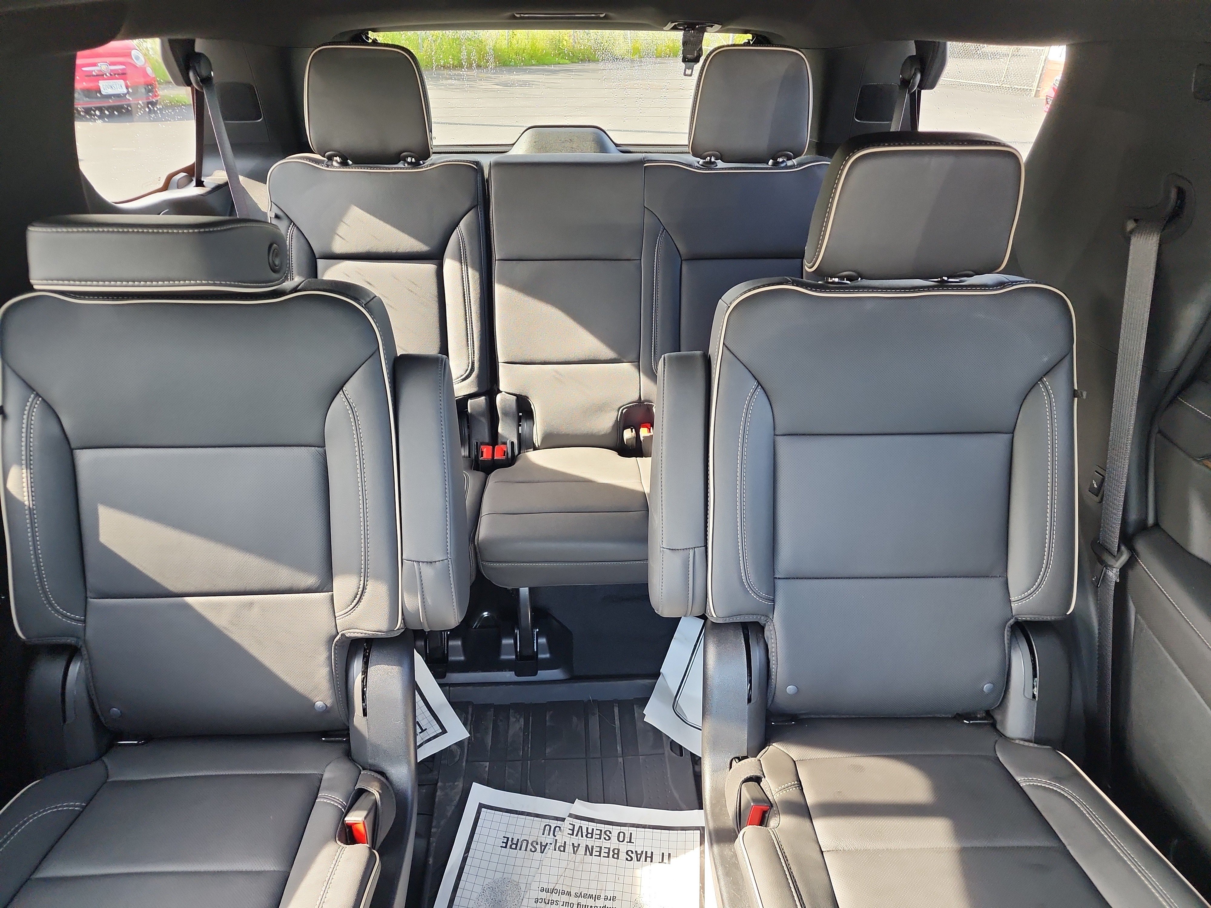Certified 2024 Chevrolet Tahoe Premier w/ Premium Package AWD/4WD image 23