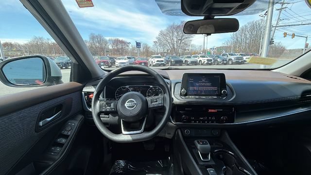 Used 2021 Nissan Rogue SV AWD/4WD image 18