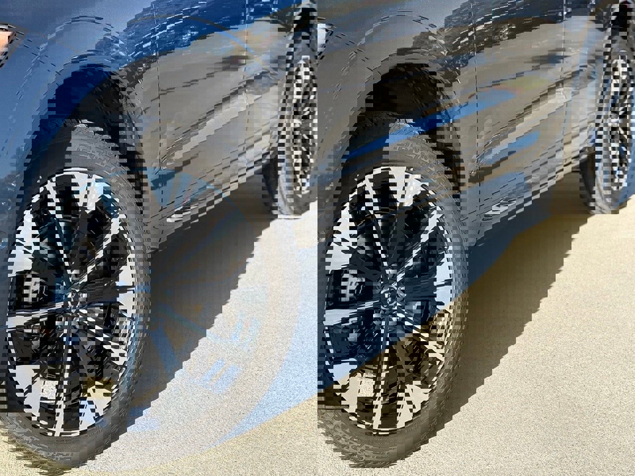 New 2026 Volvo XC60 B5 Plus w/ Protection Package Premier image 8