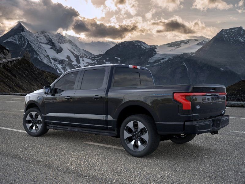 New 2025 Ford F150 Lightning Platinum AWD/4WD image 5