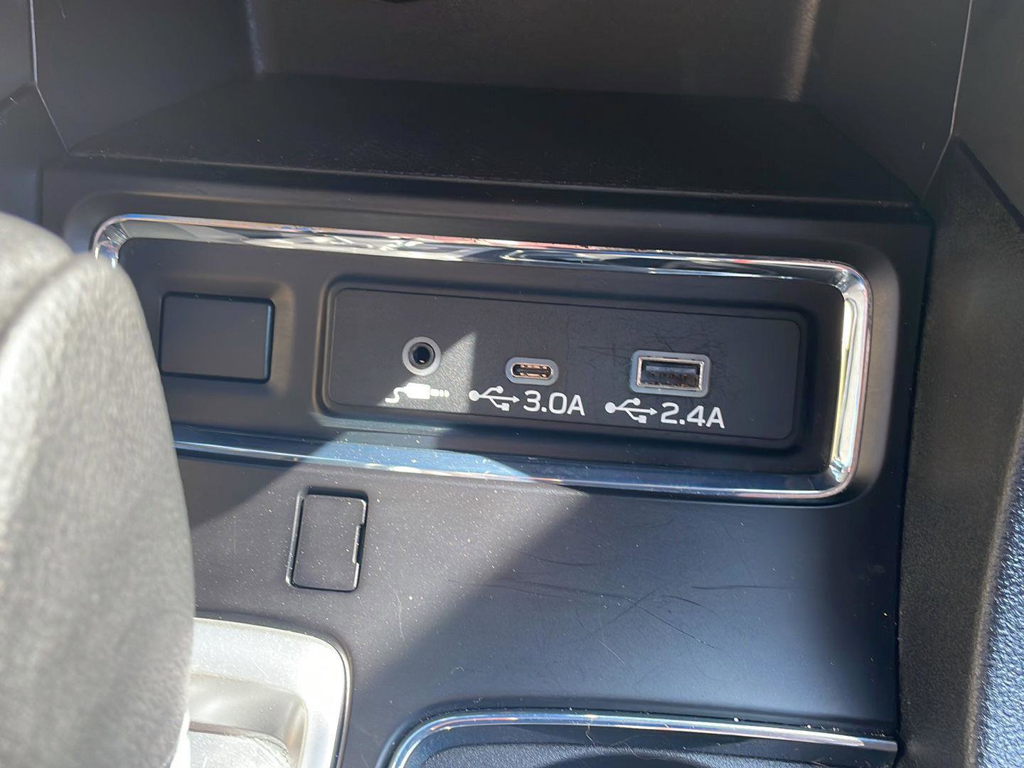 Used 2025 Subaru Ascent Premium AWD/4WD image 20
