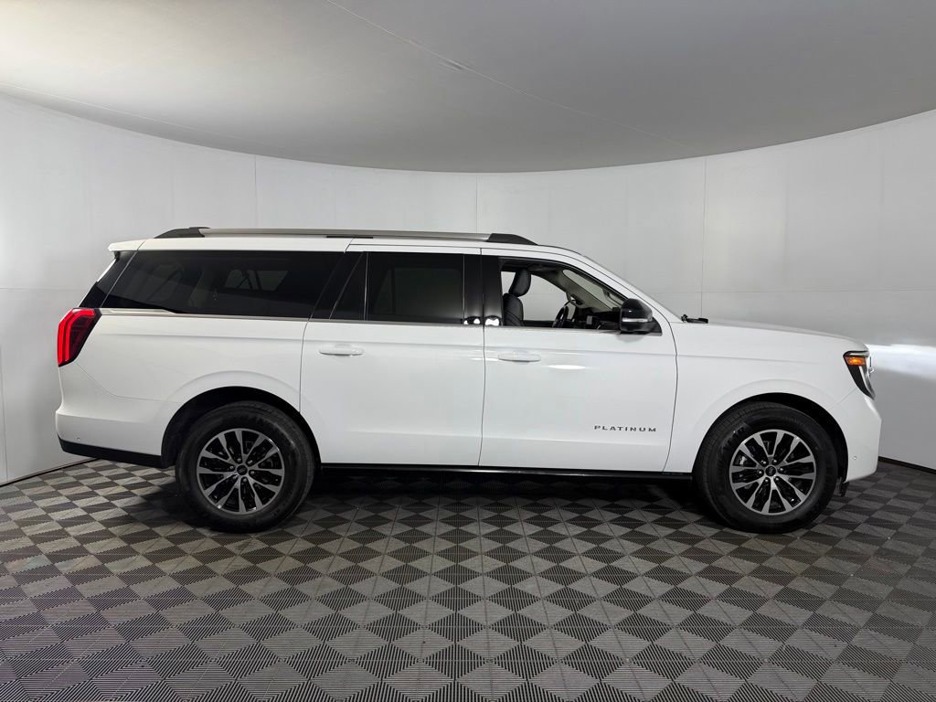 Used 2025 Ford Expedition Max Platinum AWD/4WD image 6