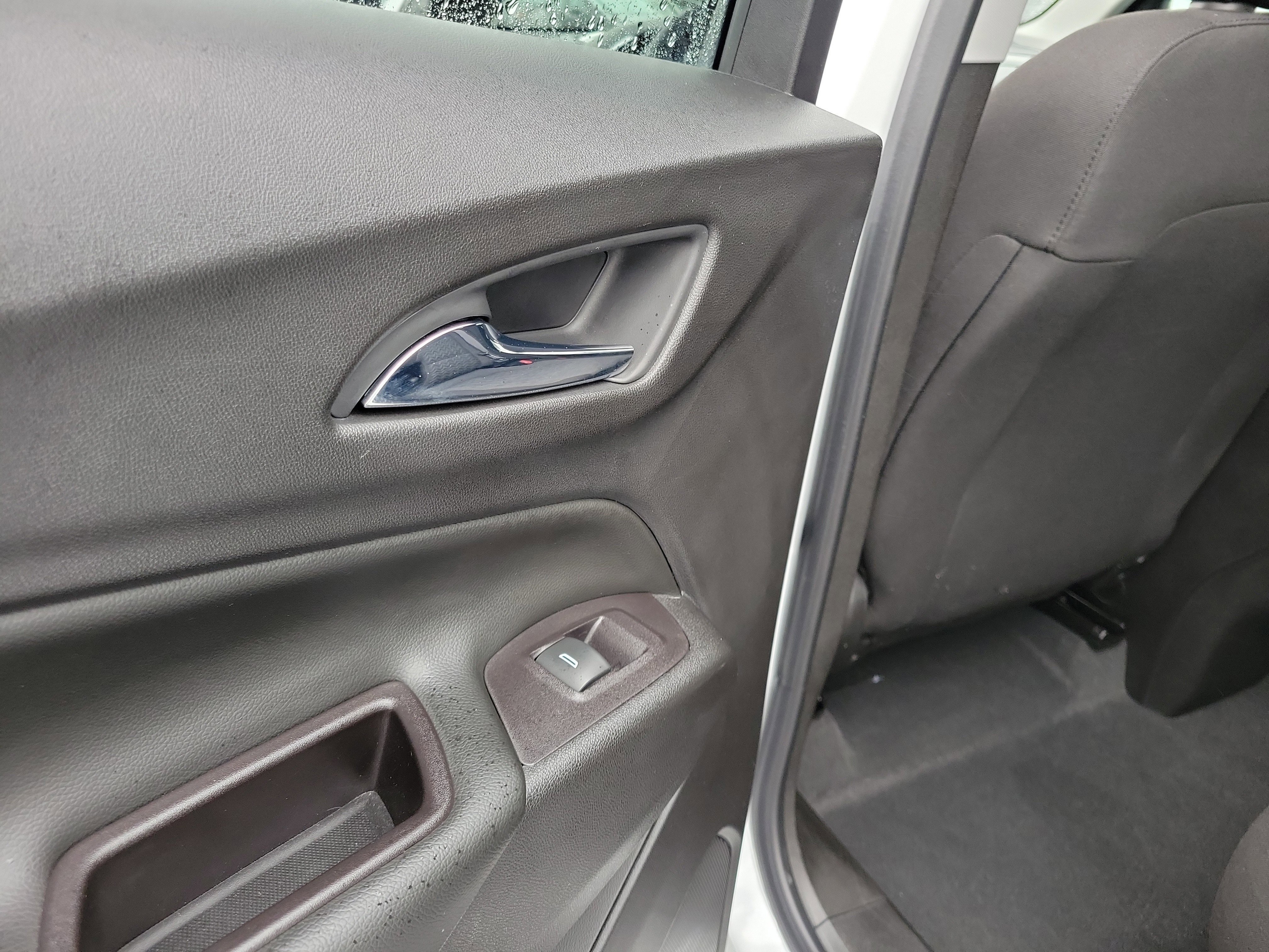 Used 2022 Chevrolet Equinox LT FWD image 13