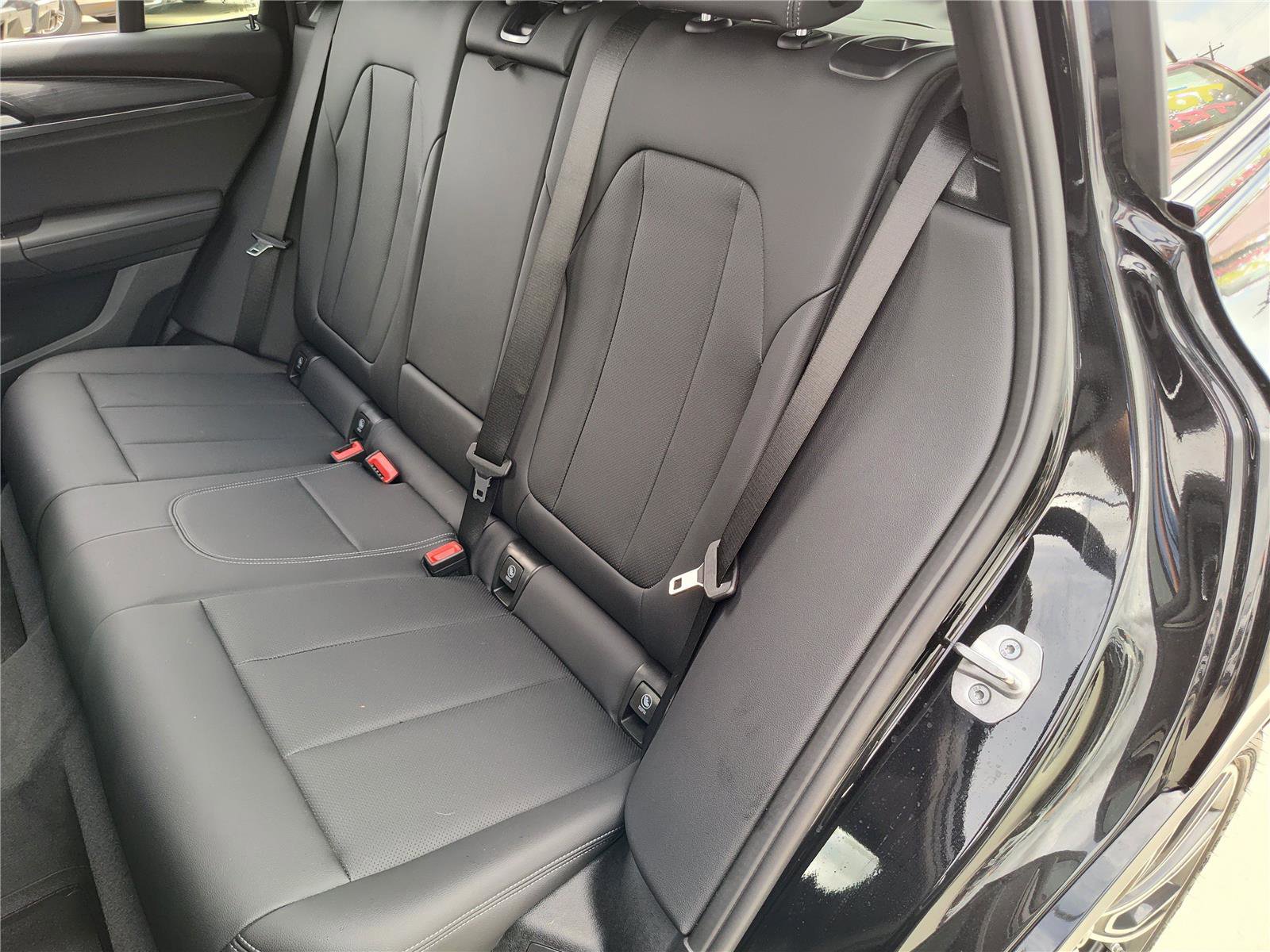 Certified 2024 BMW X3 sDrive30i w/ Premium Package w/ZPA image 27