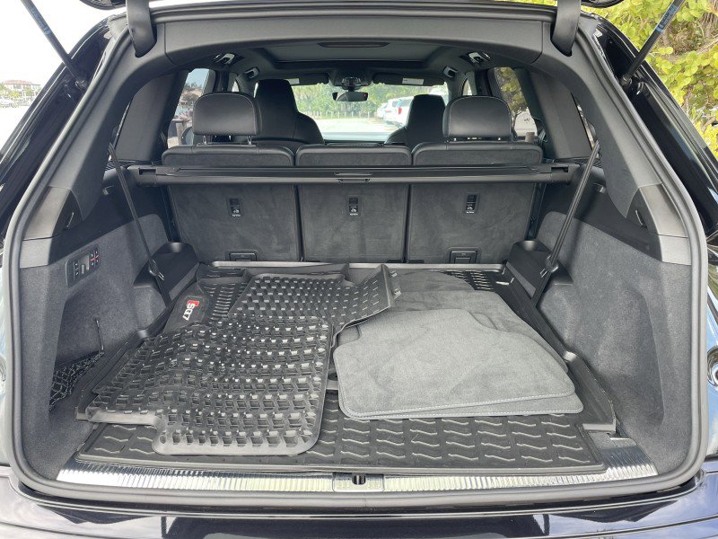 Used 2020 Audi SQ7 Prestige w/ Prestige Package AWD/4WD image 44