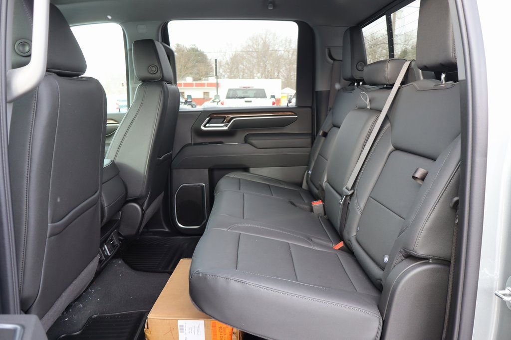 New 2026 Chevrolet Silverado 3500 LT w/ All Star Edition image 19