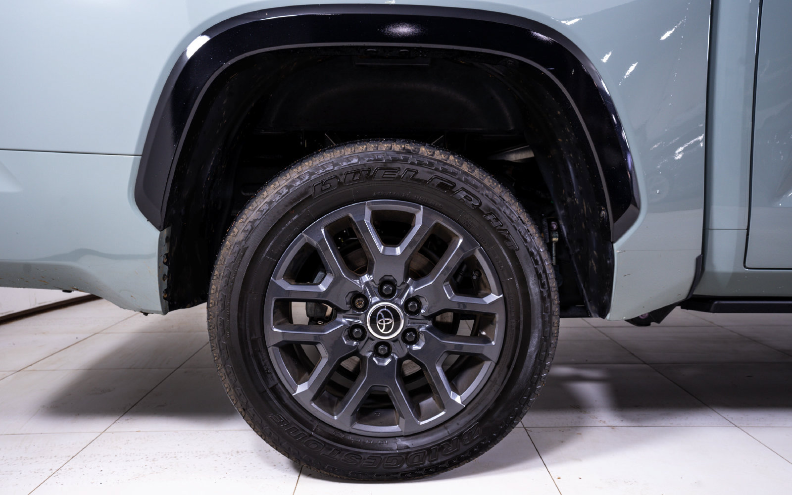 Used 2024 Toyota Tundra Platinum AWD/4WD image 11