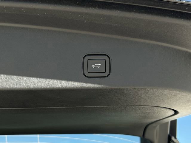 New 2026 Cadillac Lyriq Sport image 25