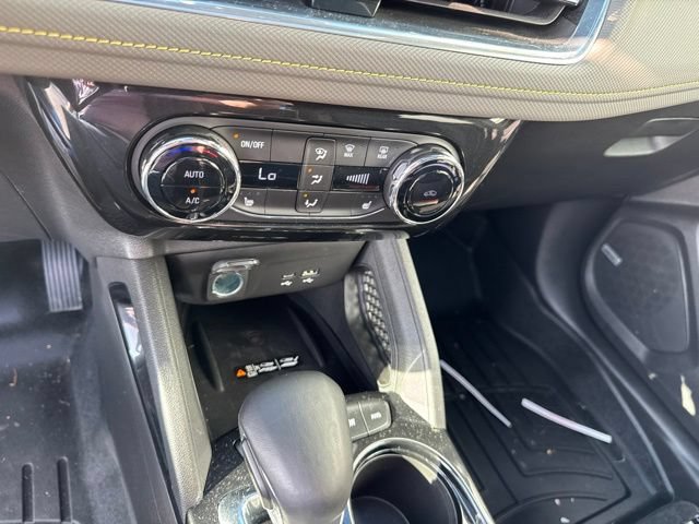 Used 2025 Chevrolet TrailBlazer ACTIV w/ Convenience Package AWD/4WD image 25