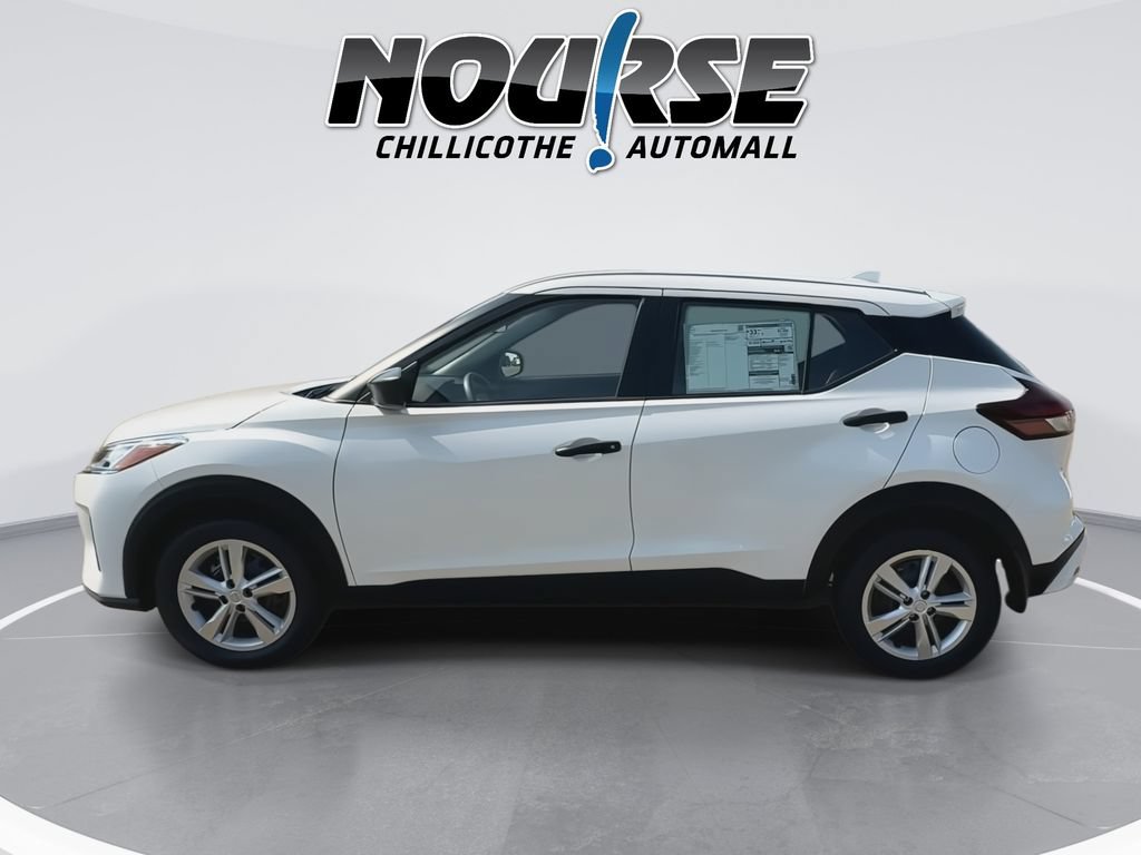 New 2025 Nissan Kicks Play S FWD image 5