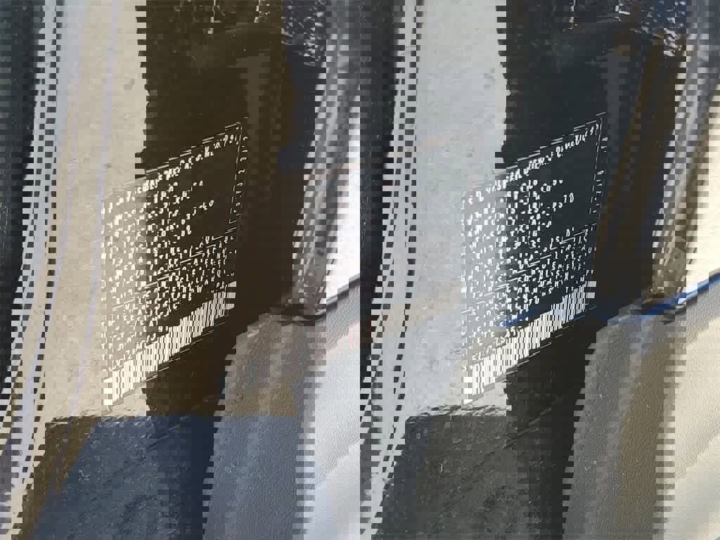 Used 2025 Volkswagen Taos S image 18