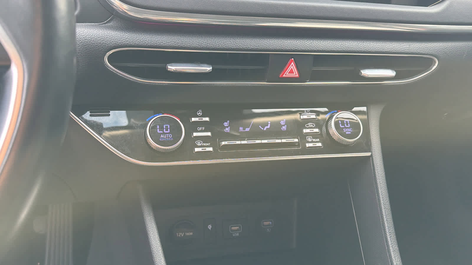 Used 2021 Hyundai Sonata Limited w/ Cargo Package image 13