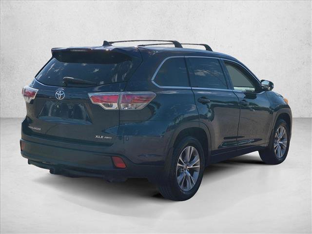 Used 2014 Toyota Highlander XLE AWD/4WD image 5