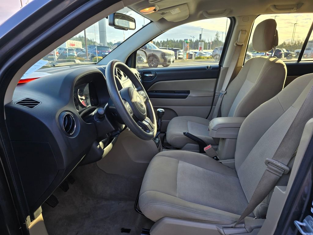 Used 2014 Jeep Compass Sport w/ Power Value Group image 8