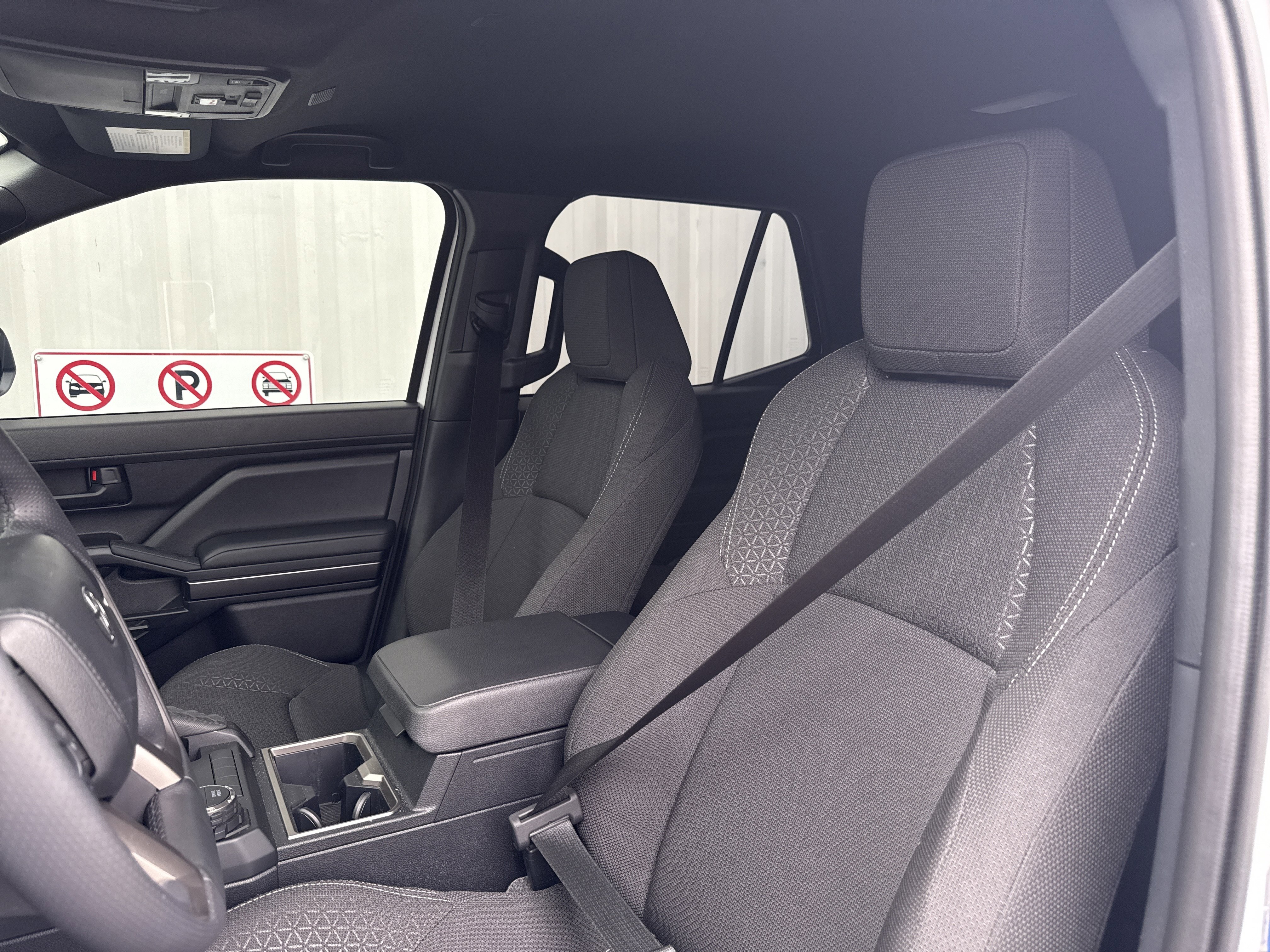 Used 2025 Toyota 4Runner SR5 image 16