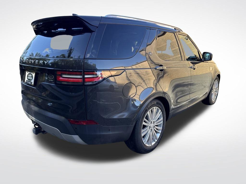 Used 2017 Land Rover Discovery HSE Luxury AWD/4WD image 5
