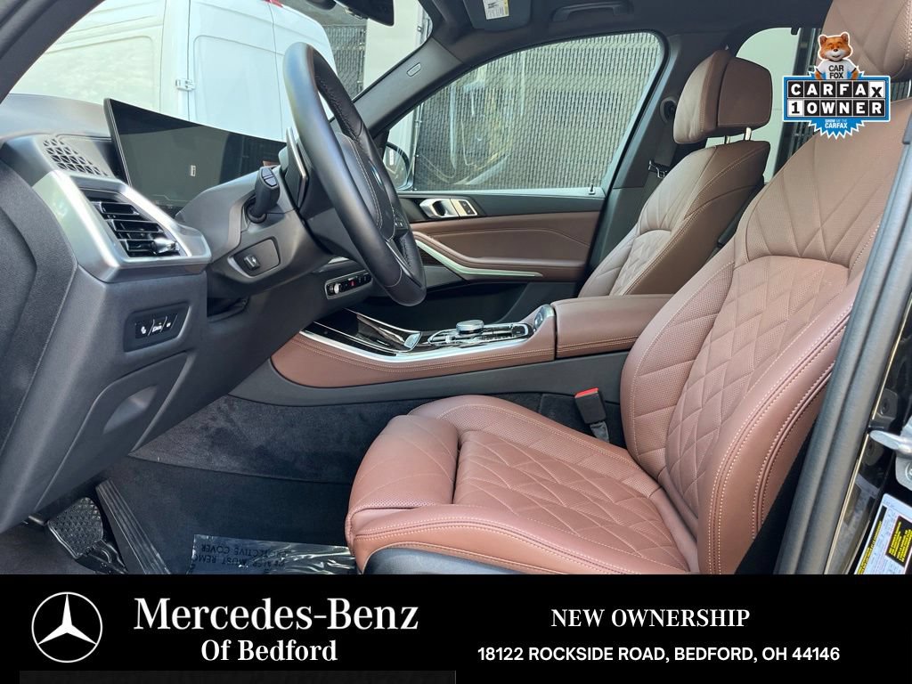 Used 2024 BMW X5 xDrive50e w/ Premium Package AWD/4WD image 11