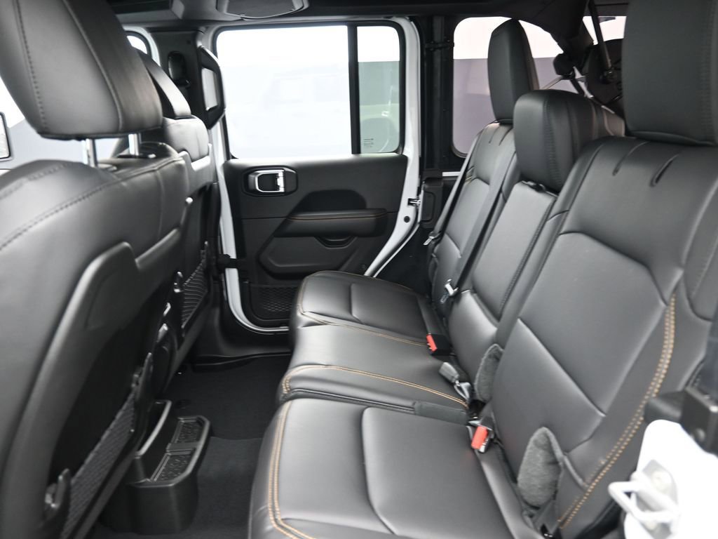 New 2025 Jeep Wrangler Sahara image 13