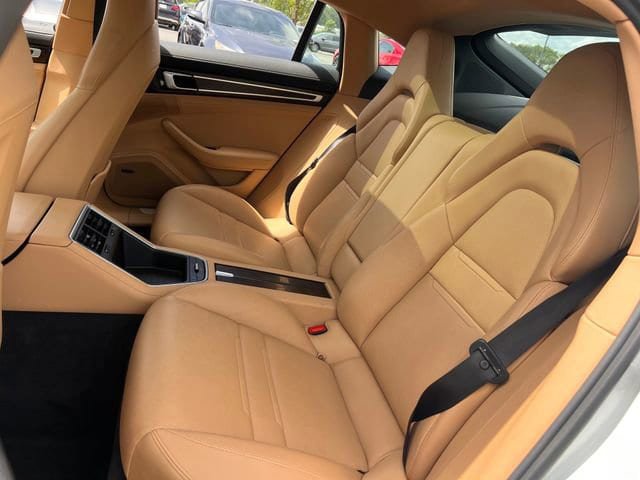 Used 2018 Porsche Panamera RWD image 18