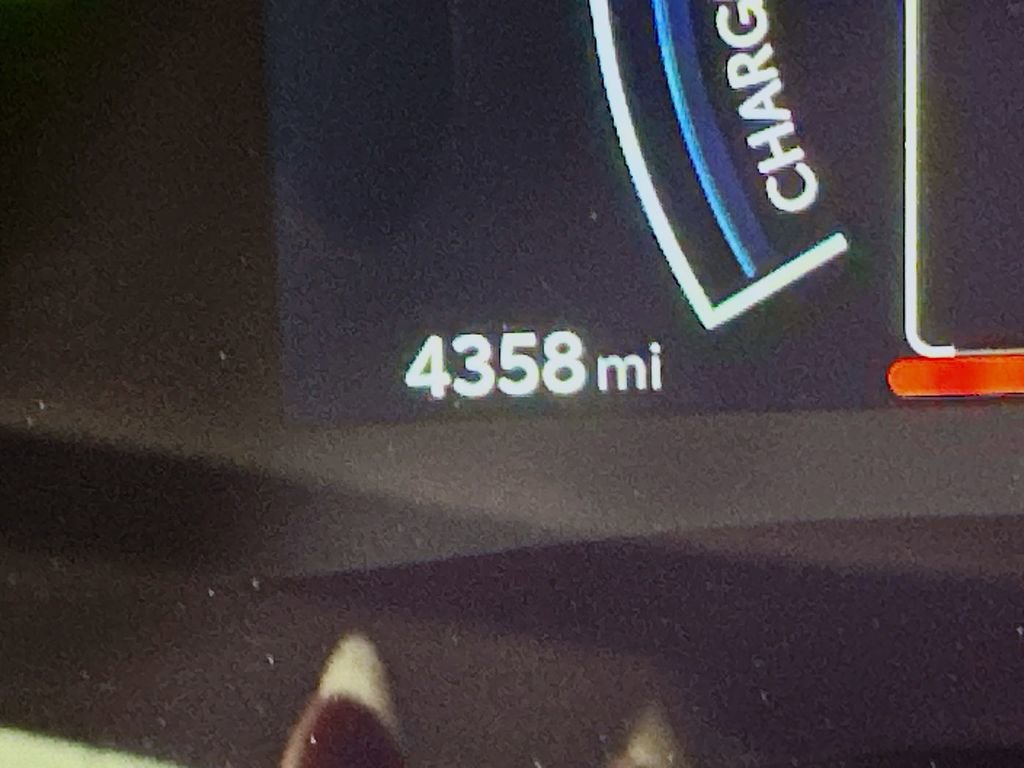 Used 2025 Toyota Camry SE image 31