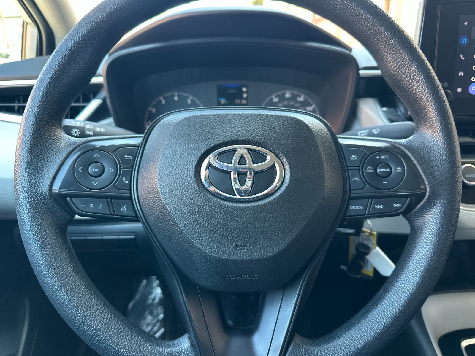Used 2023 Toyota Corolla LE FWD image 28