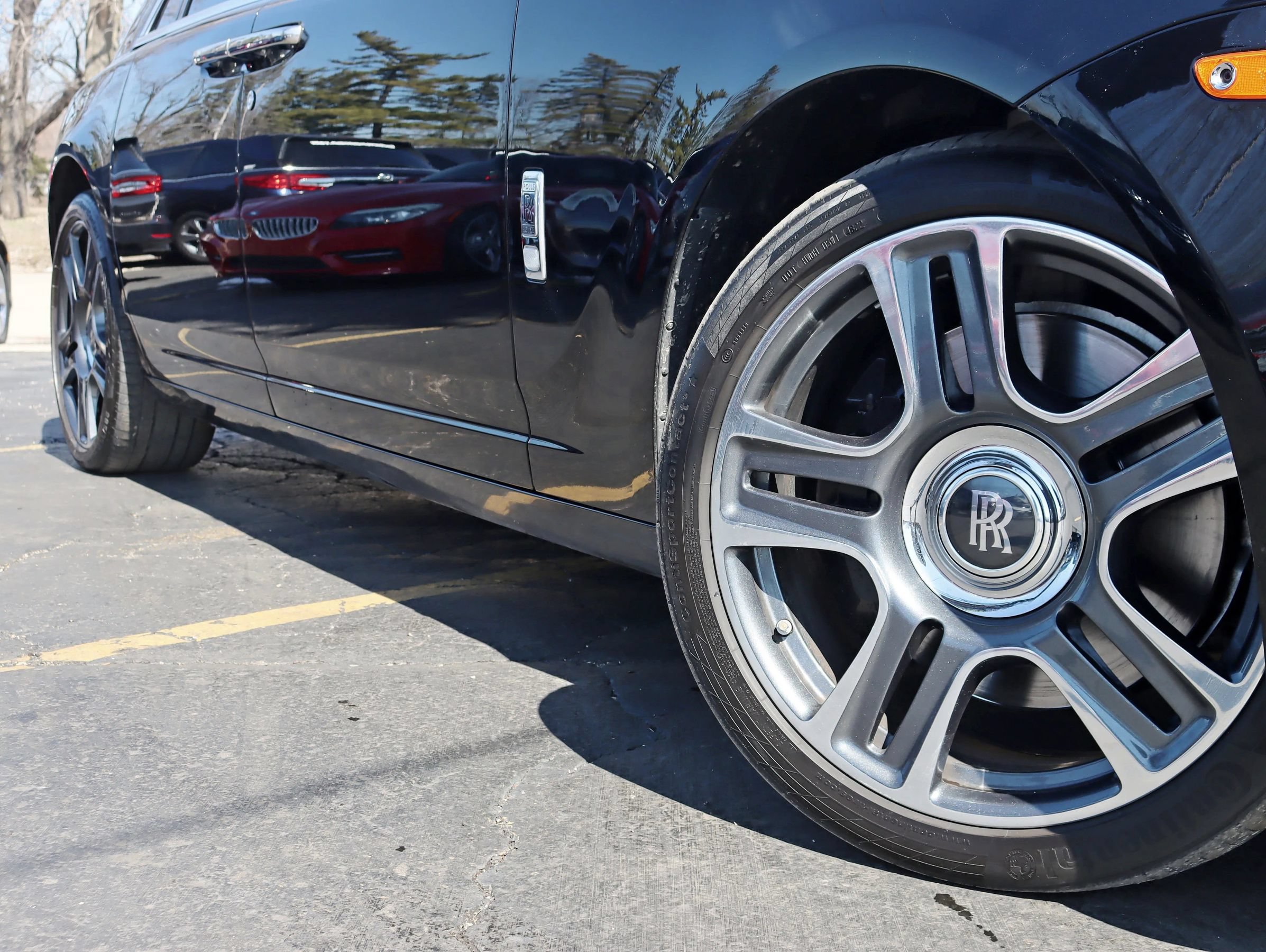 Used 2015 Rolls-Royce Ghost RWD image 5